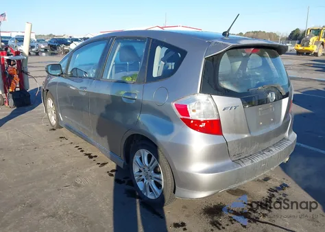 2010 Honda Fit Sport из США, поврежденный, VIN JHMGE8H42AS000978